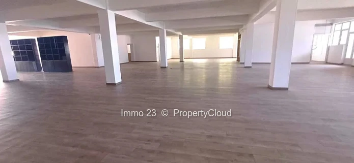 Office - 1000m2 - Port Louis - Ref. BU98616LO