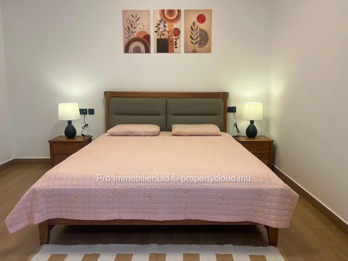 Appartement situé au rez-de-chaussée, dans le cadre calme et verdoyant du Morcellement Green Creek à Flic-en-Flac.