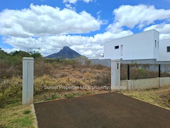 Magenta Parkside | Flic en Flac