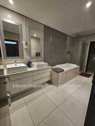 For Rent – Apartment at La Croisette, Grand Baie – Rs 60,000 per month