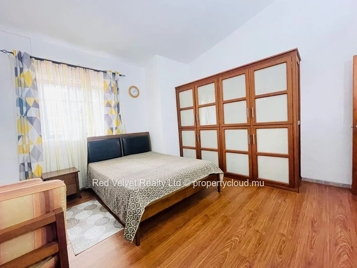 Charming House for Rent in Pointe aux Canonniers | Private Pool & Lush Garden