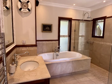 Elegant 3-Bedroom Villa in Exclusive Villas Valriche