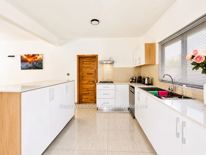 Une Villa Contemporaine Et Familiale Aux Volumes Généreux