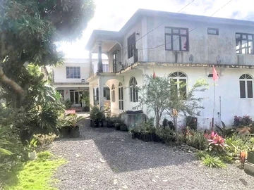 10 Bedroom Villa