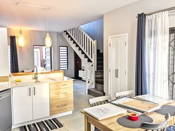 Townhouse, Duplex de 3 Chambres