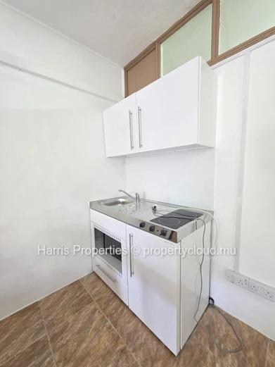 Studio à louer situé dans une résidence à Grand Baie,