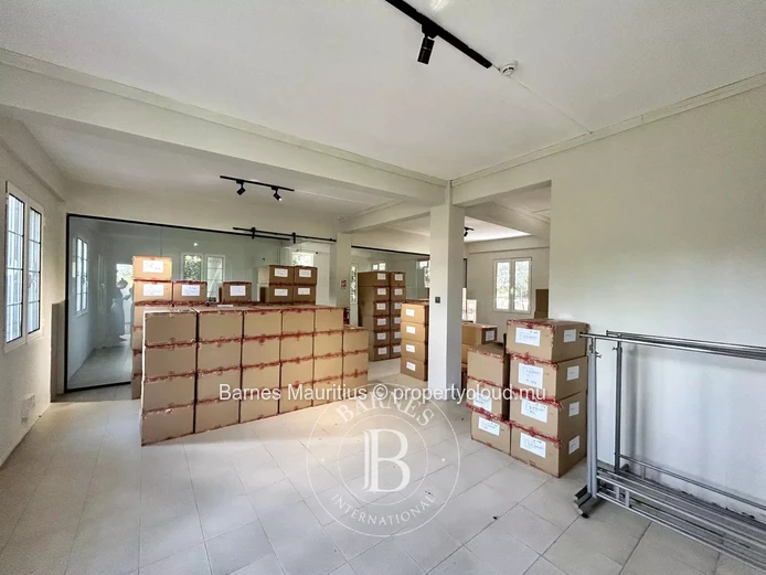 ARSENAL - Magnifiques bureaux - 100 m²