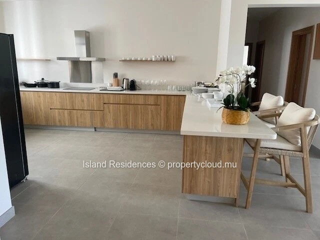 Appartement Meublé Neuf De 3 Chambres Premier Étage (Ascenseur) Dans Une Résidence Sécurisée Avec Piscine Et Parking