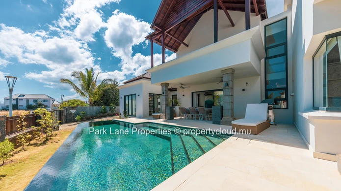 Elegant 4-Bedroom Villa with Heated Pool, Gym, and Office