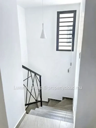 Villa In Secure Estate 3Bed