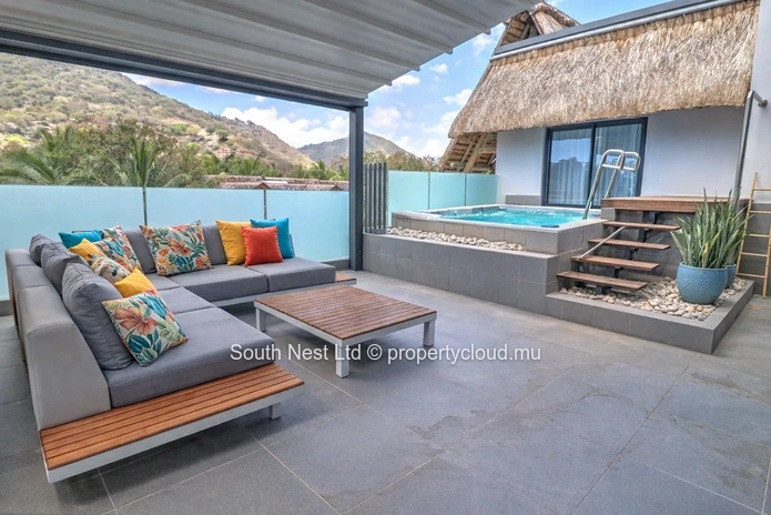 Luxury marina living 3-bed apartment with jaccuzi and rooftop