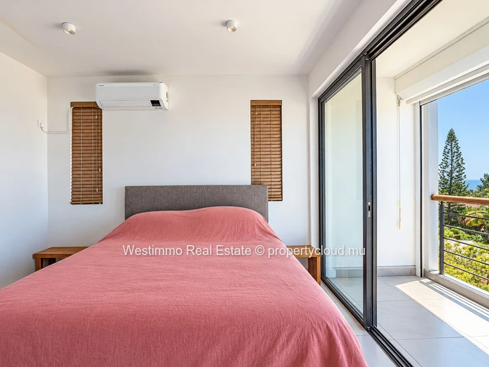 Penthouse de 200 m² avec vue mer à vendre à Tamarin