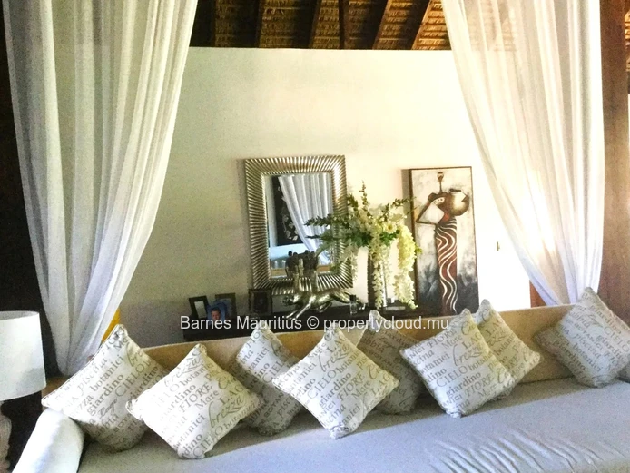 PEREYBÈRE – Élégante Villa Balinaise Tropicale – 3 Chambres