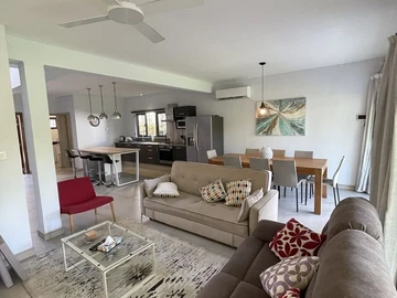 3 Bedroom Townhouse, Duplex
