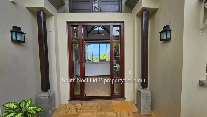 Villa de luxe de 5 chambres avec vue sur la mer 
