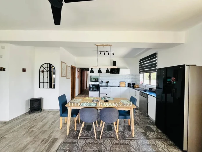 Penthouse - 3 bedrooms - Quatre Bornes - Ref. PE91822VE