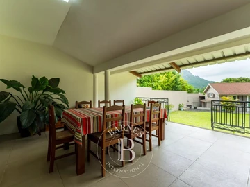 7 Bedroom House