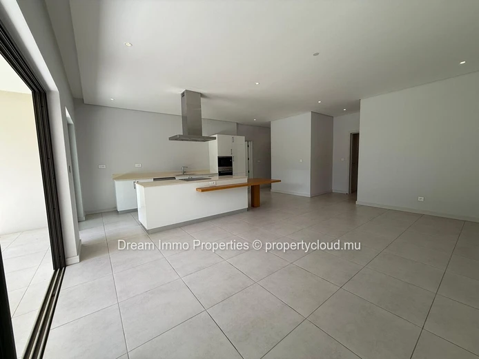 2-bedroom apartment with huge terrace & pool view in Pointe aux Canonniers – Mauritius