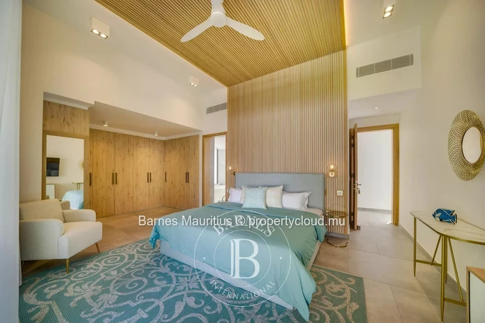 PEREYBERE - Villa a few steps from the beach - 4 bedrooms