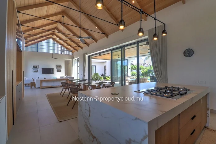 Villa de luxe neuve à louer aux Allées du Golf | 4 chambres | Piscine privée