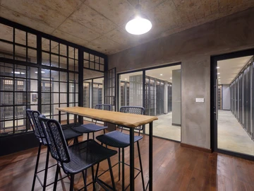 4 Bedroom Apartment