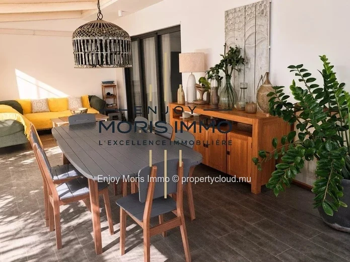 Villa with 3 bedrooms and private pool for long-term rent – Grand Bay / Mont Choisy