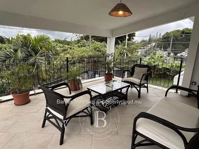 HELVETIA - Charming Family Home - 4 Bedrooms