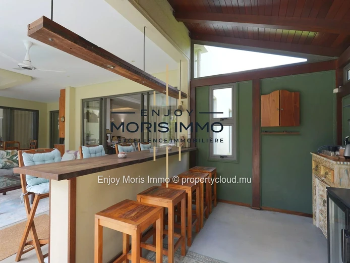 Contemporary Villa 3 Ensuite Bedrooms for Sale – North Mauritius | Private Pool