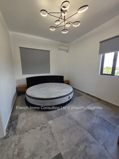 Belle villa 3 chambres , jardin et piscine proche Kalatua a grand baie