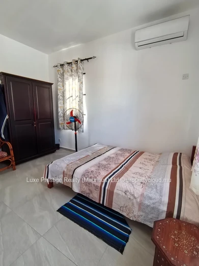 Duplex 3 chambres à Grand Baie | Résidence Beverly Hills | Entièrement meublé | Neuf | Rs 50,000
