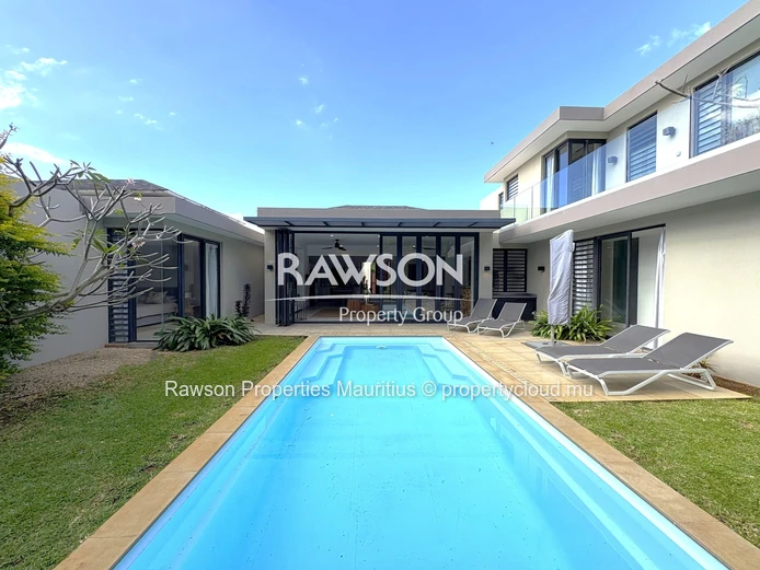 4 Bedroom Villa | Garden And Pool | Pds | Pereybere | Accessible To Foreigners | Usd