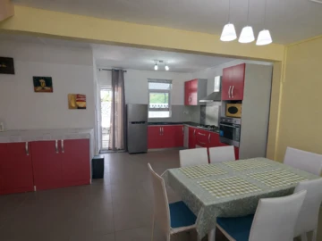 Townhouse, Duplex de 3 Chambres