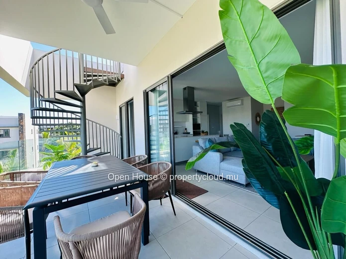 Location meublée - Penthouse 2 chambres - rooftop avec piscine privée - POINTE AUX CANONNIERS.