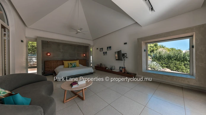 Villa Contemporaine avec Vue Imprenable sur la Montagne