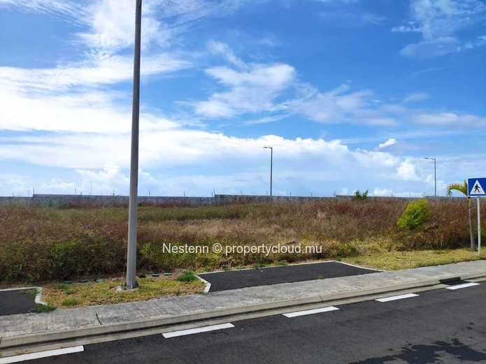 Terrain résidentiel de 644 m² 