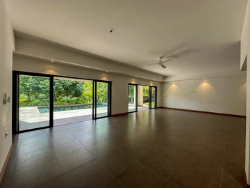 4 Bedroom Villa