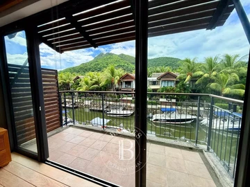 Townhouse, Duplex de 3 Chambres