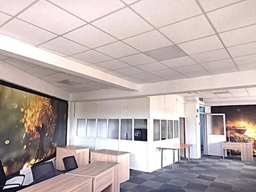 Bureau de 6 Chambres