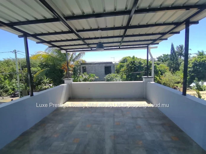 Spacious 4-Bedroom Villa with Private Pool for Rent | 10 Perches | Garage for 2 Cars | Rs 75,000 per Month