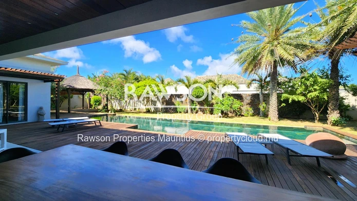 Villa 4 Chambres | Bureau | Piscine | Accessible Aux Étrangers | Pereybere | €