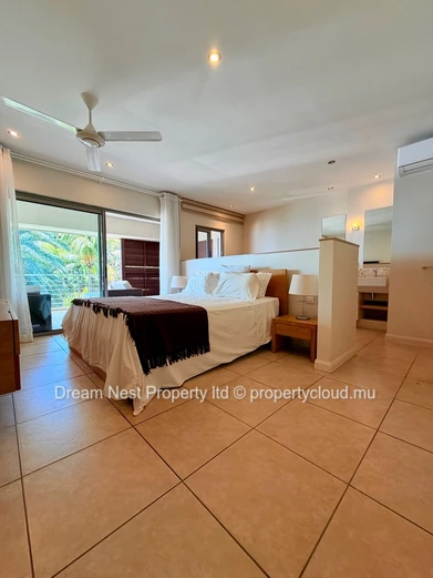 Penthouse En Front De Mer À Vendre | Trou Aux Biches, Île Maurice
