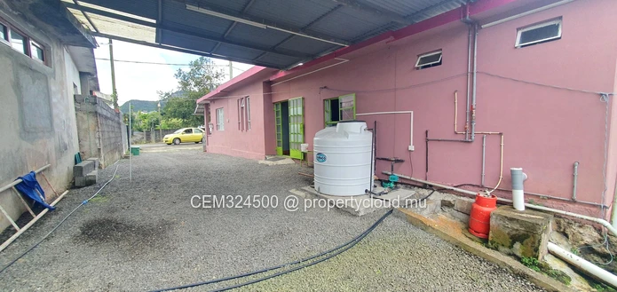 Semi furnished house for sale at royal road Montagne Blanche