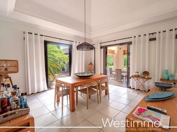 4 Bedroom Villa