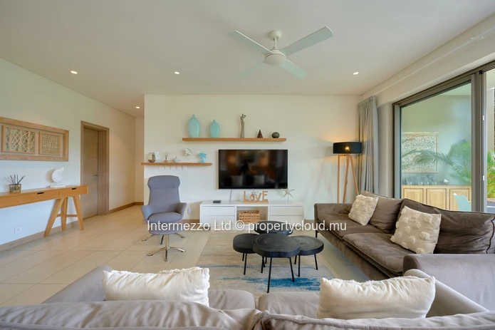 Appartement IRS Mont Choisy Golf & Beach Estate — 2 ch. en suite, vue golf, piscine & accès plage | 820 000 €