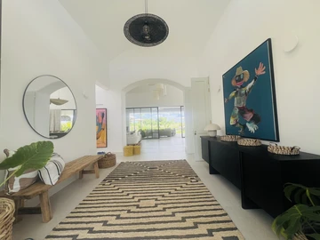 4 Bedroom Villa