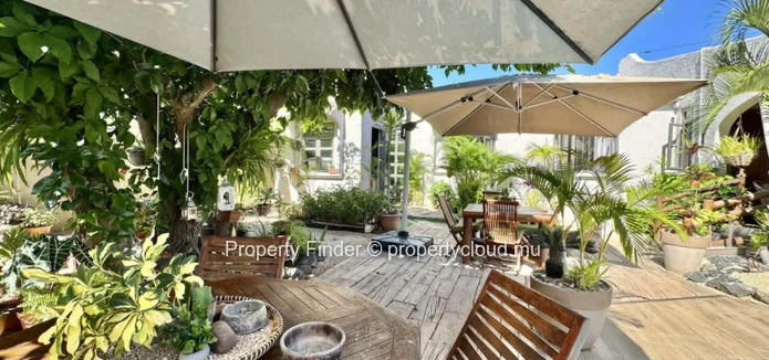 3-Bedroom House with Private Pool for Sale in Mauritius – Mauritian Citizens Only