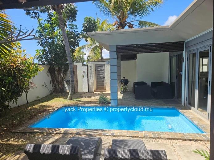 Elegant 4-Bedroom Villa with Pool and Garden – Grand Baie