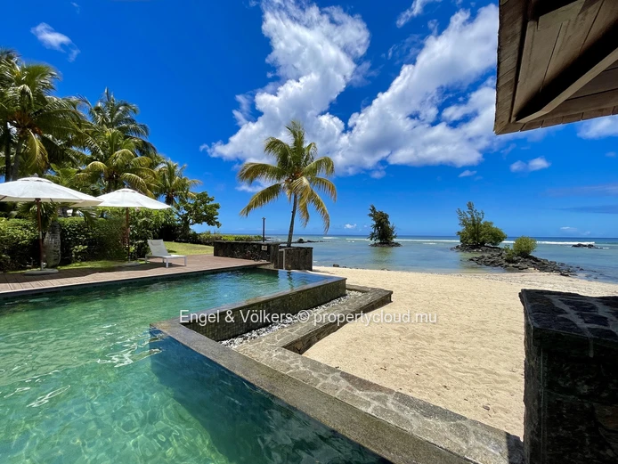 Dream Beachfront Penthouse