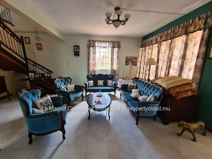 Villa de 5 chambres avec piscine à vendre à Bambous