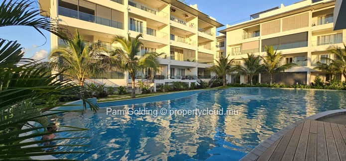 Penthouse à vendre à Pereybere, Île Maurice | Ki Resort Rooftop, Piscine & Vues sur le Coucher de Soleil